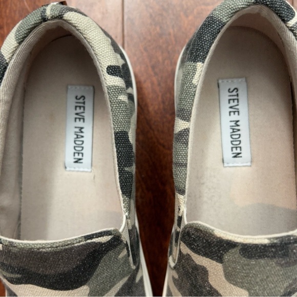 Steve Madden Women’s “Gills” Platform Sneakers, Camo Vegan Canvas SlipOns, Size8 - Picture 11 of 13